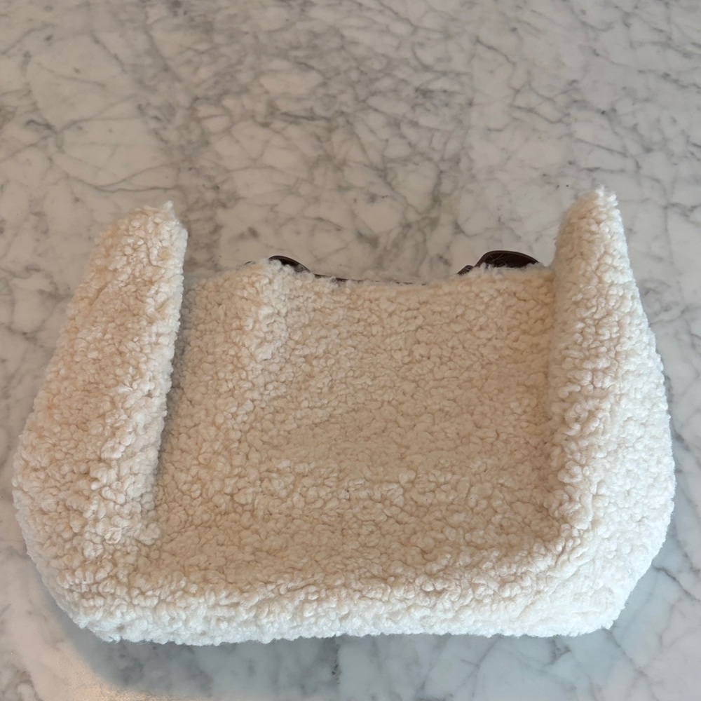 Cozy Cream Sherpa Tote Bag - Picture 2 of 5